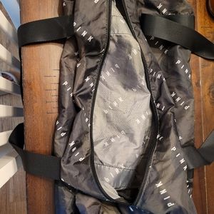 COPY - Vs pink duffel bag